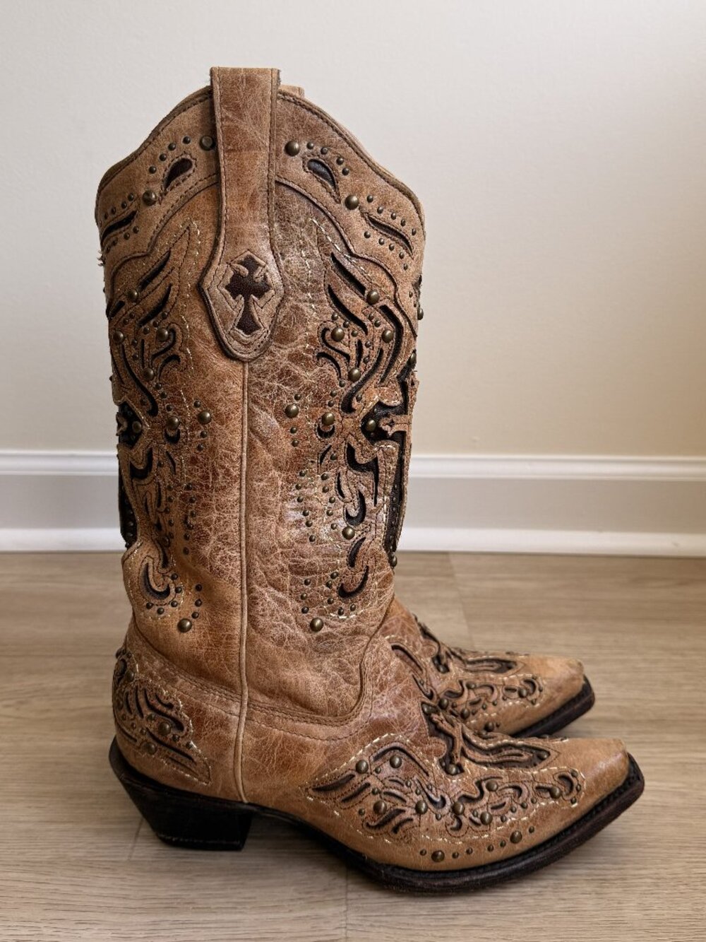 Corral Vintage Brown Turquoise Inlay Leather Cowboy Boots Women’s Size 7M